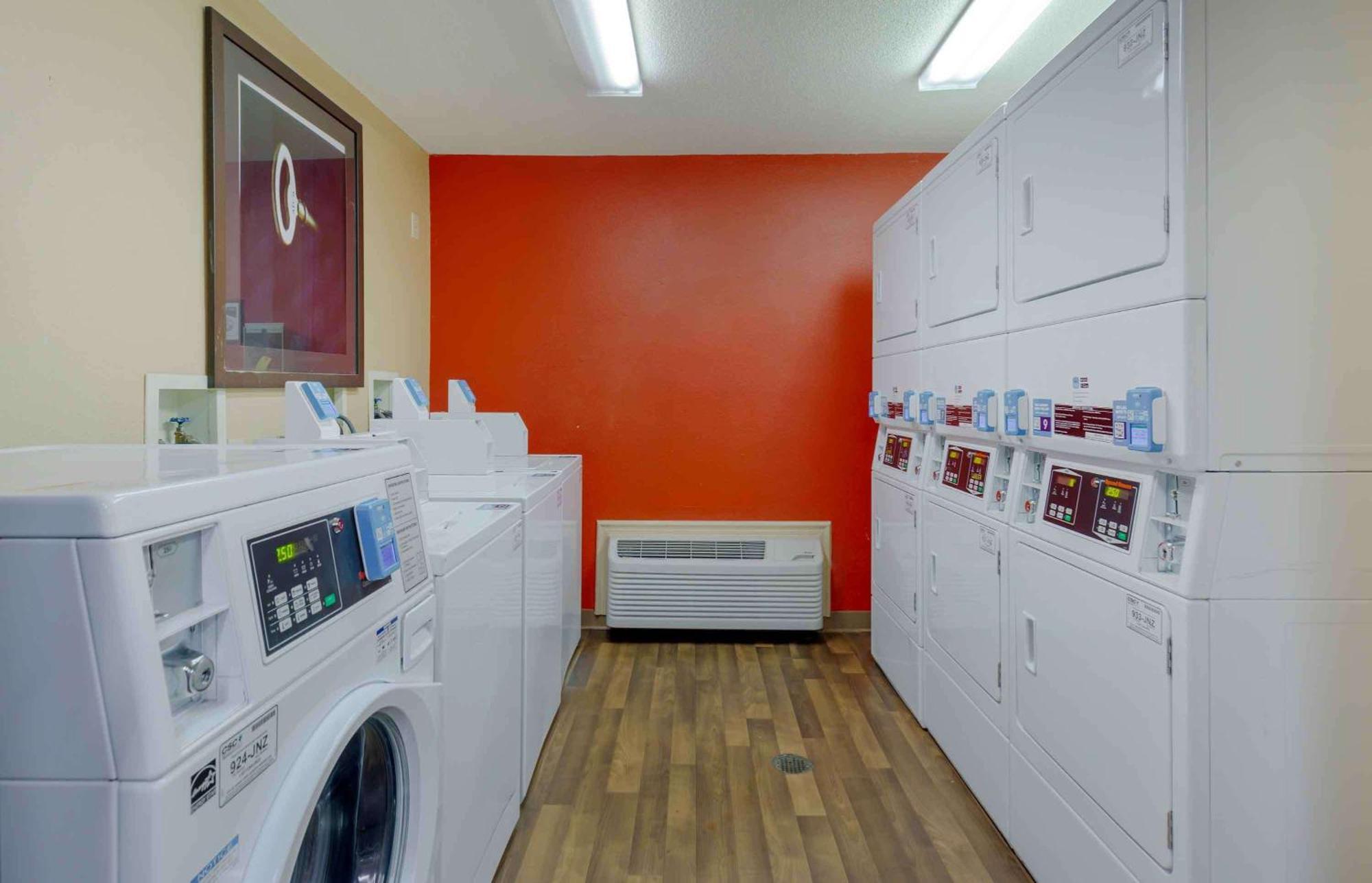 Extended Stay America Select Suites - Raleigh - Rtp - 4610 Miami Blvd Durham Ngoại thất bức ảnh
